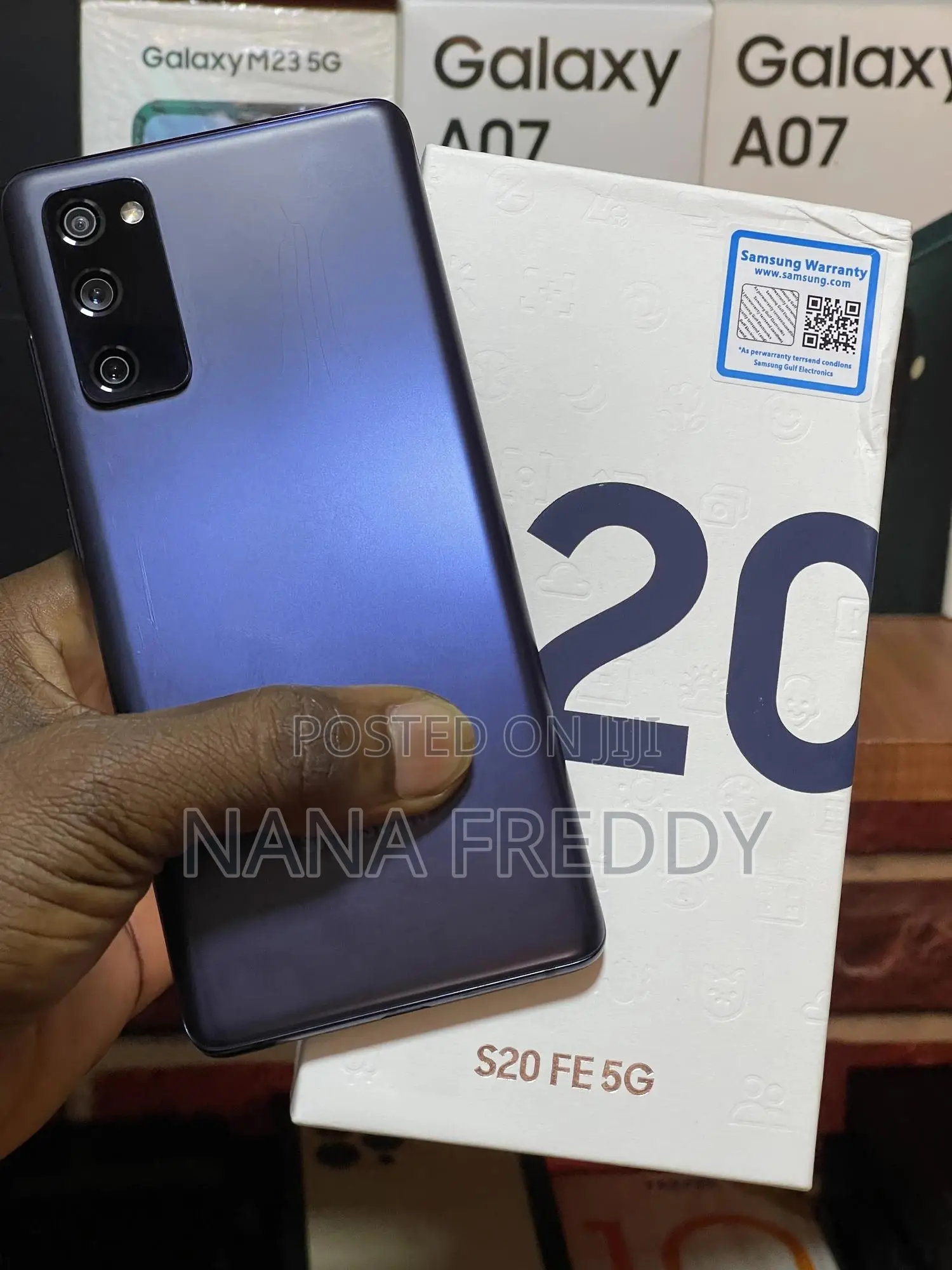 New Samsung Galaxy S20 FE 5G SD865 128 GB Blue