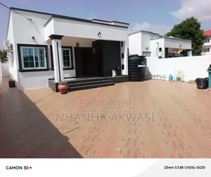3bdrm House in Spintex, Sakumono for rent