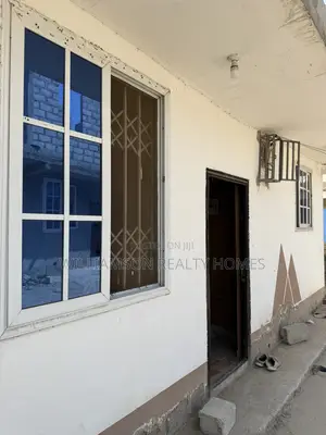 1bdrm Apartment in Hfc Estate Area, Spintex for rent