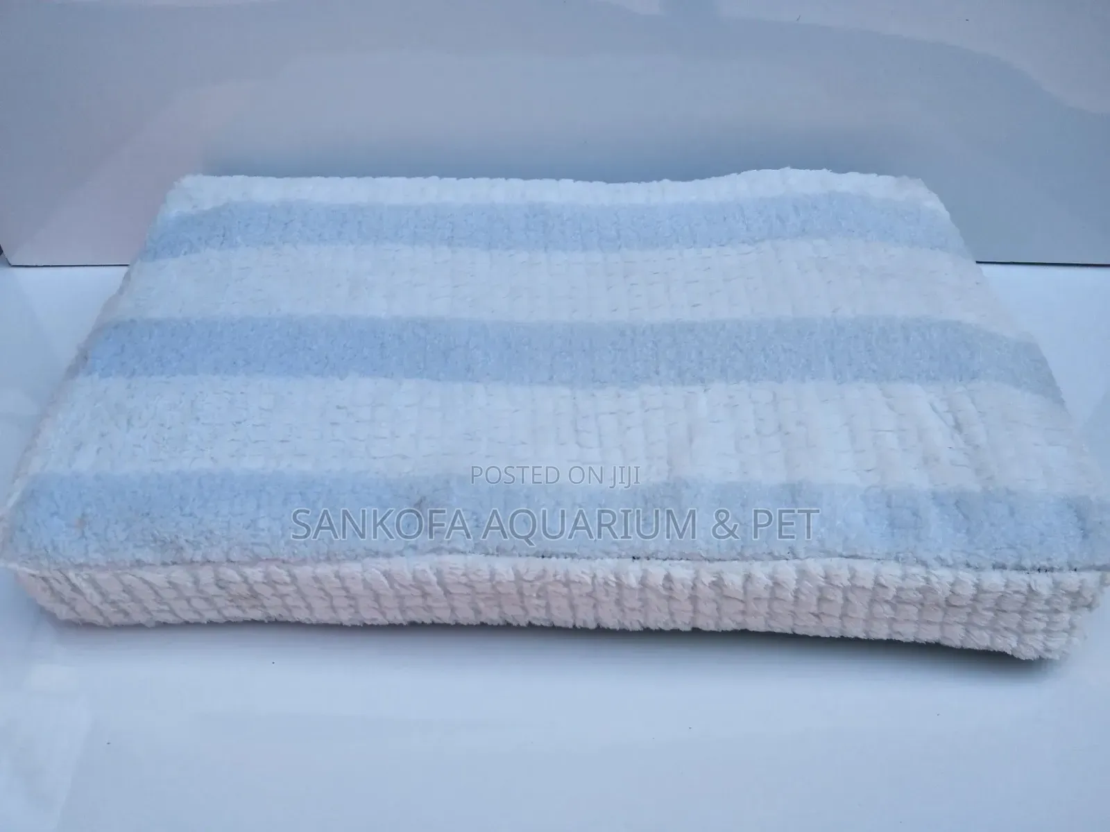 Quality Large Washable Dog Bed