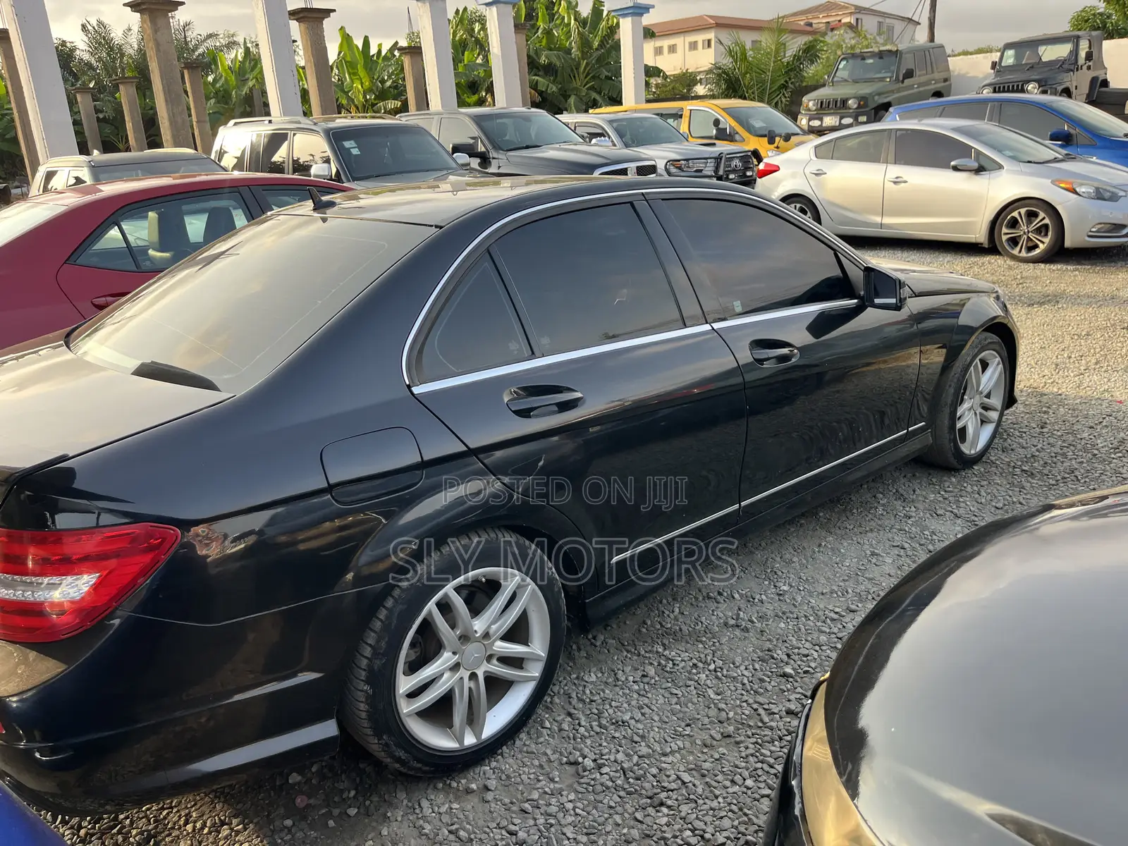 Mercedes-Benz C250 2014 Black