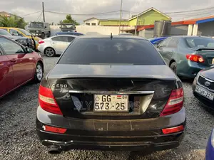 Mercedes-Benz C250 2014 Black