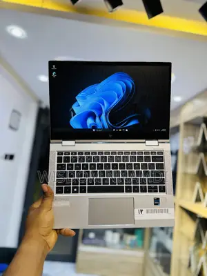 Laptop HP EliteBook 830 G8 32GB Intel Core i7 SSD 512GB