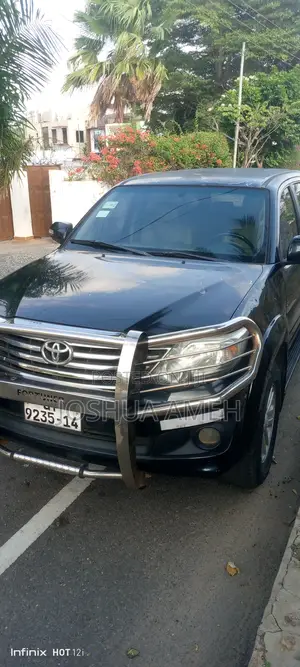 Toyota Fortuner 2.7 AWD 2014 Black