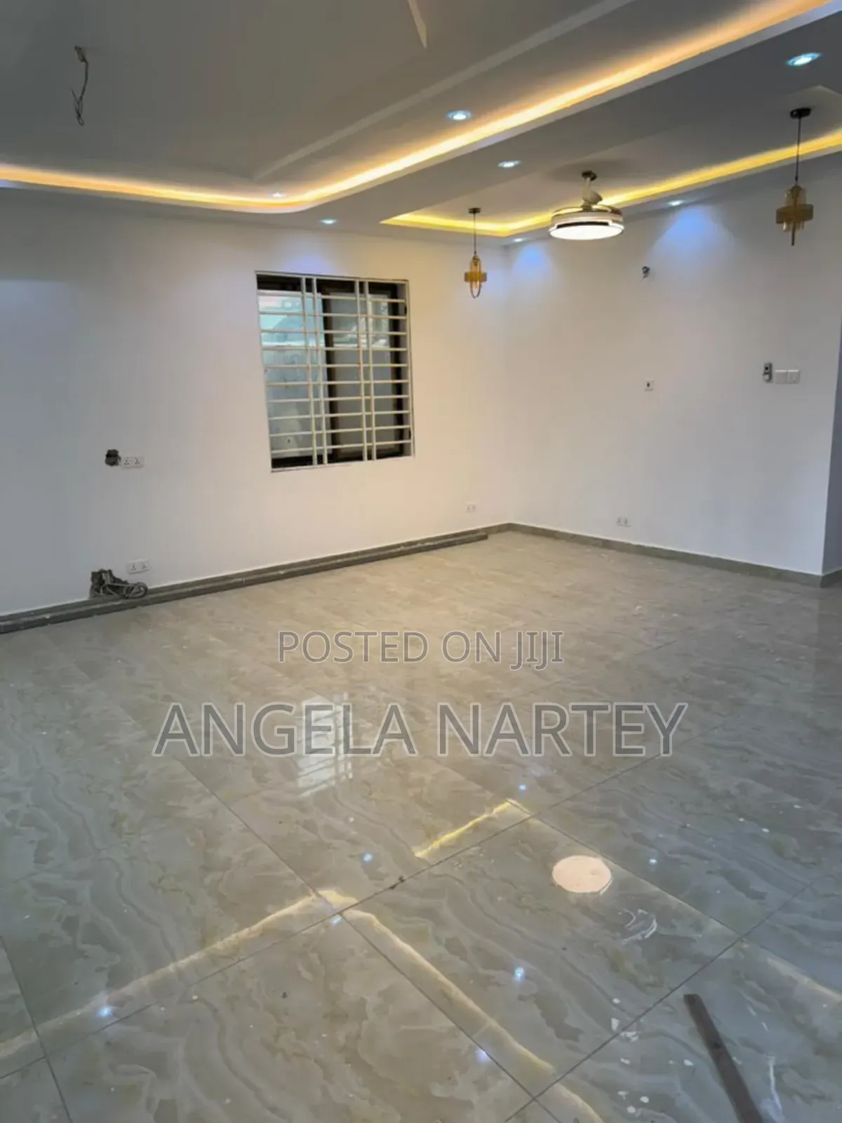 4bdrm House in Community 18 Spintex for sale
