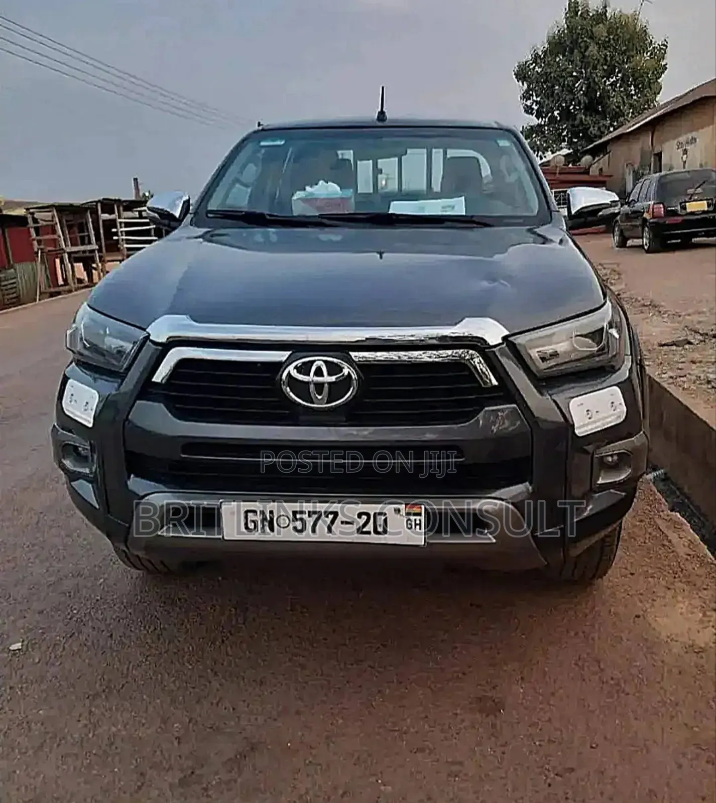 Rent a Pickup Truck Toyota Hilux Available Now!