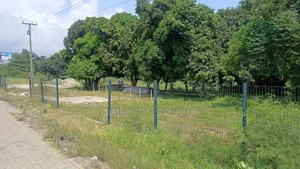 Land Fencing. Panel and Chain Link