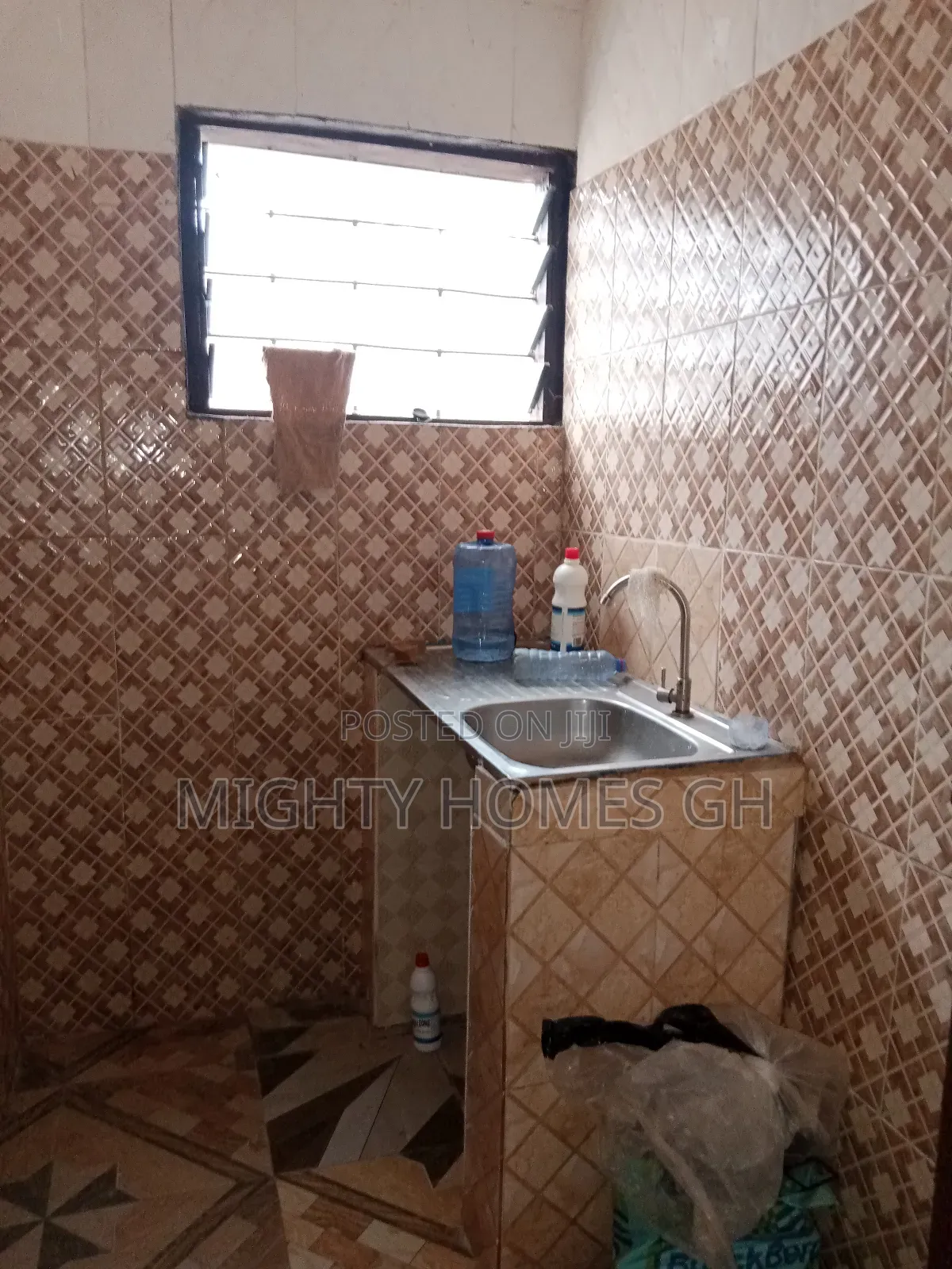 Studio Apartment in Mighty Homes, Kasoa for rent
