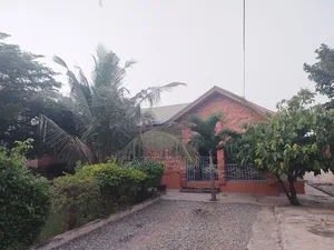 Furnished 6bdrm House in B - Estate, Ejisu-Juaben Municipal for sale
