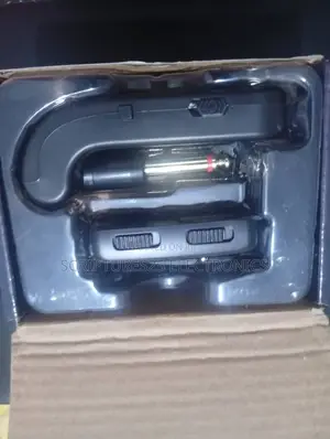 Wireless Inear Monitor. In Ear For Singers And All Instruments