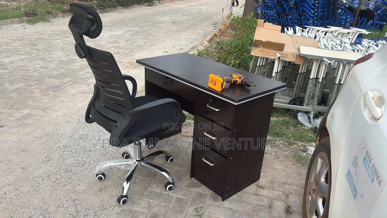 Compact Office Table