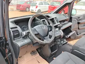 Honda Stepwgn 2011 Black