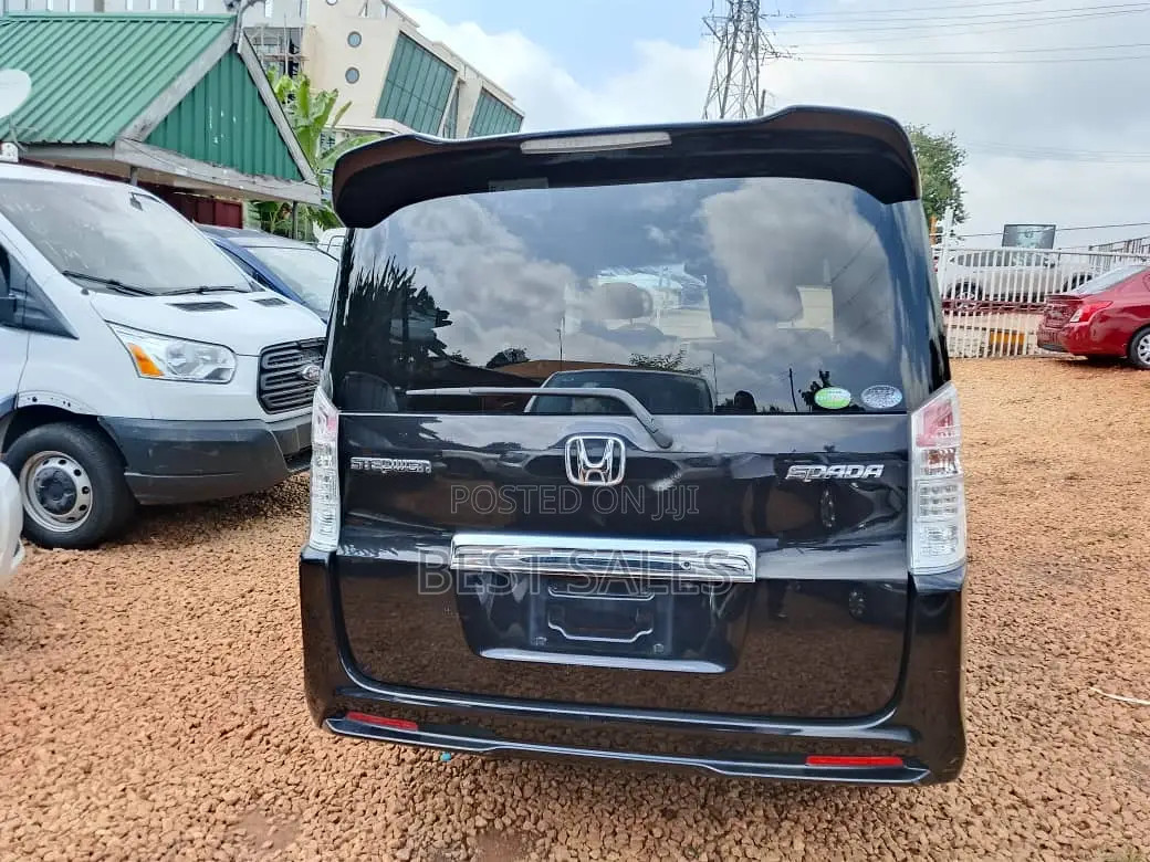 Honda Stepwgn 2011 Black