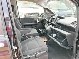 Honda Stepwgn 2011 Black