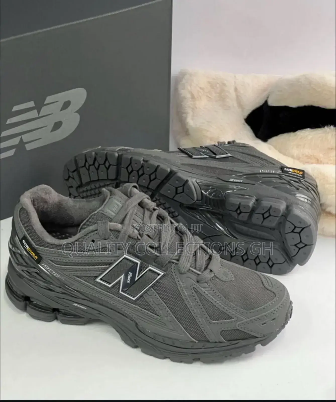 New Balance 1906 Candura Magnet