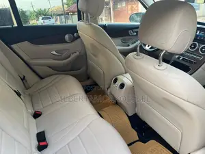 Mercedes-Benz GLC-Class 2021 Black