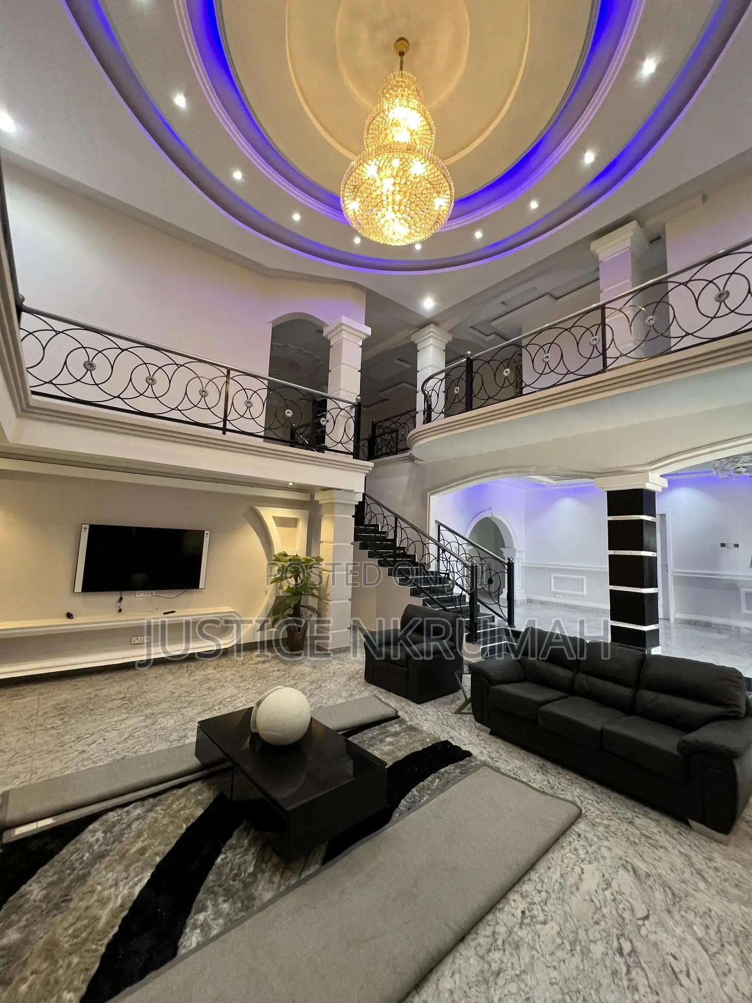 Furnished 8bdrm Apartment in Mr Justice Estate, Kasoa for sale