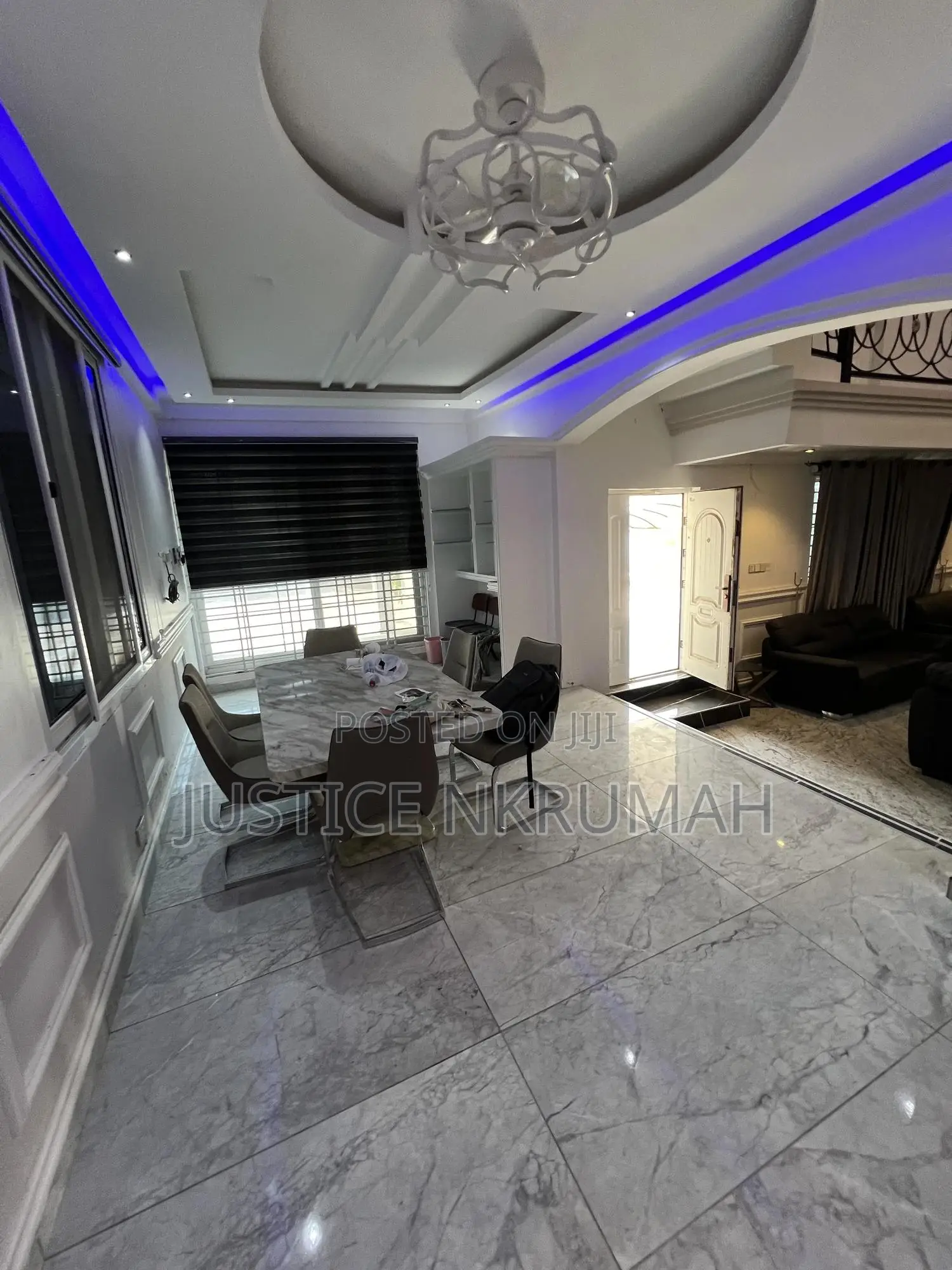 Furnished 8bdrm Apartment in Mr Justice Estate, Kasoa for sale