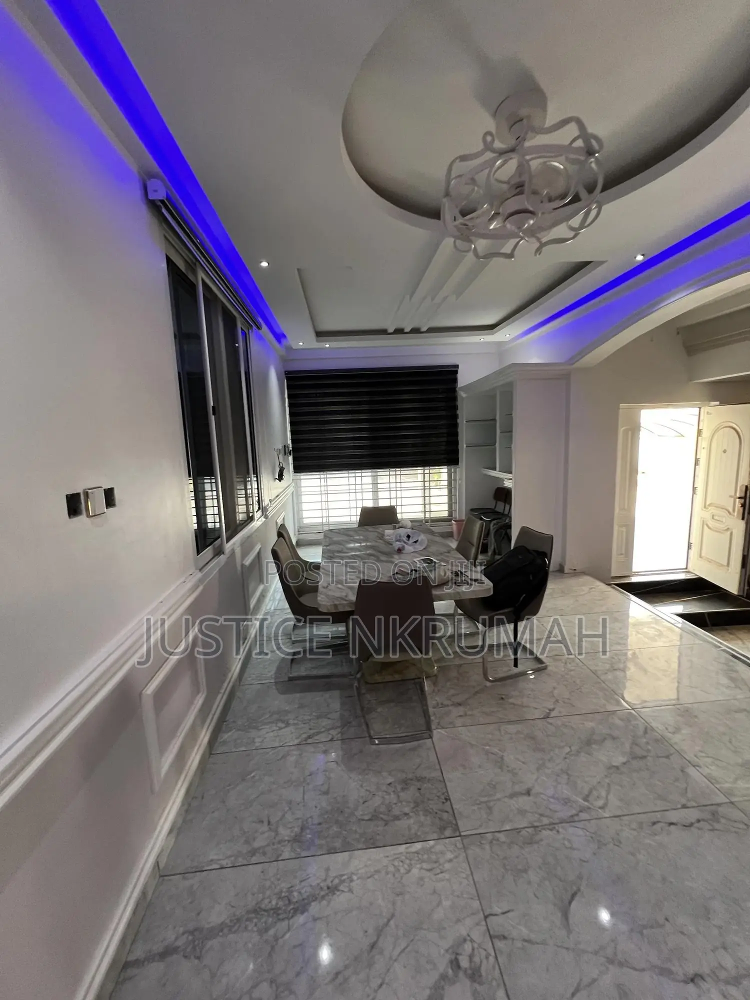 Furnished 8bdrm Apartment in Mr Justice Estate, Kasoa for sale