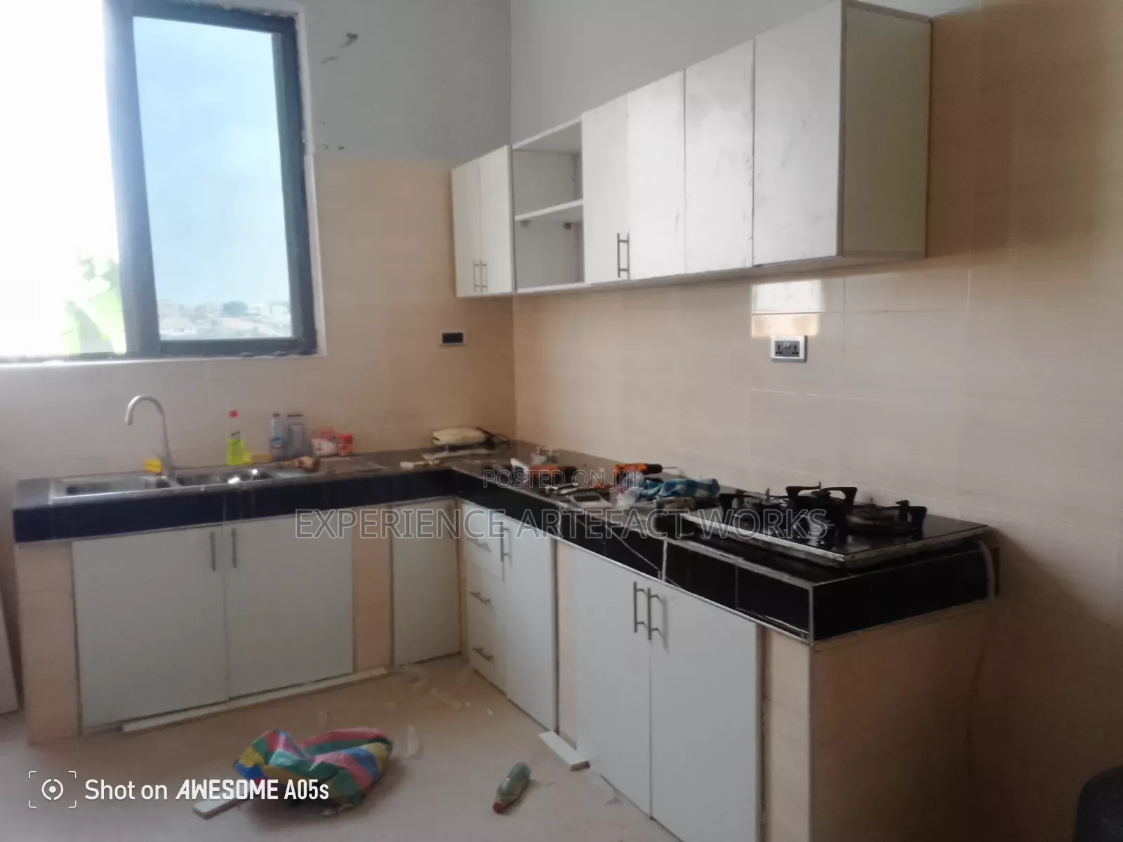 3 Drawers Inclusive Kitchen Cabinets