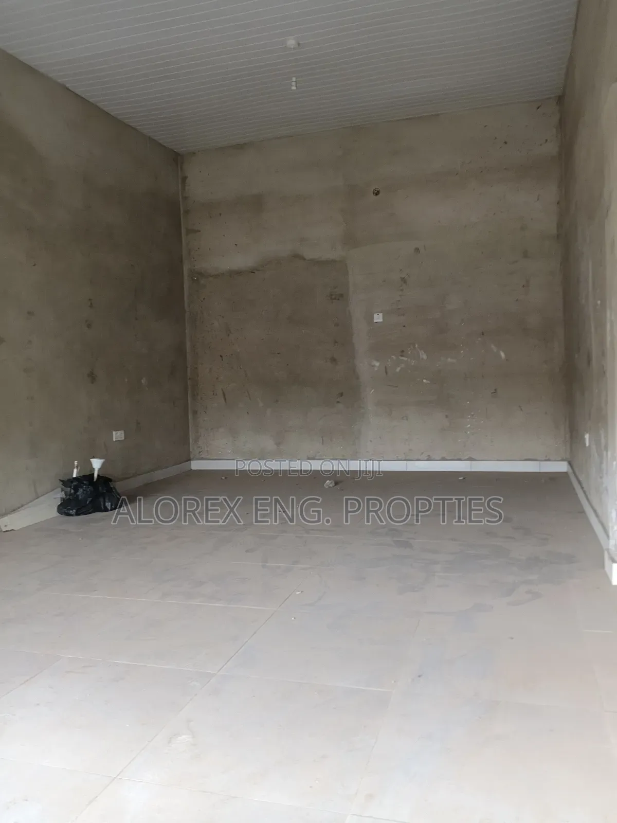 Shop for Rent at Oyarifa
