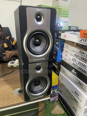 M- Audio Bx5 Carbon Studio Monitor
