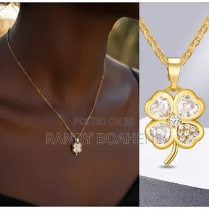 Dainty Leaf Necklace for Women