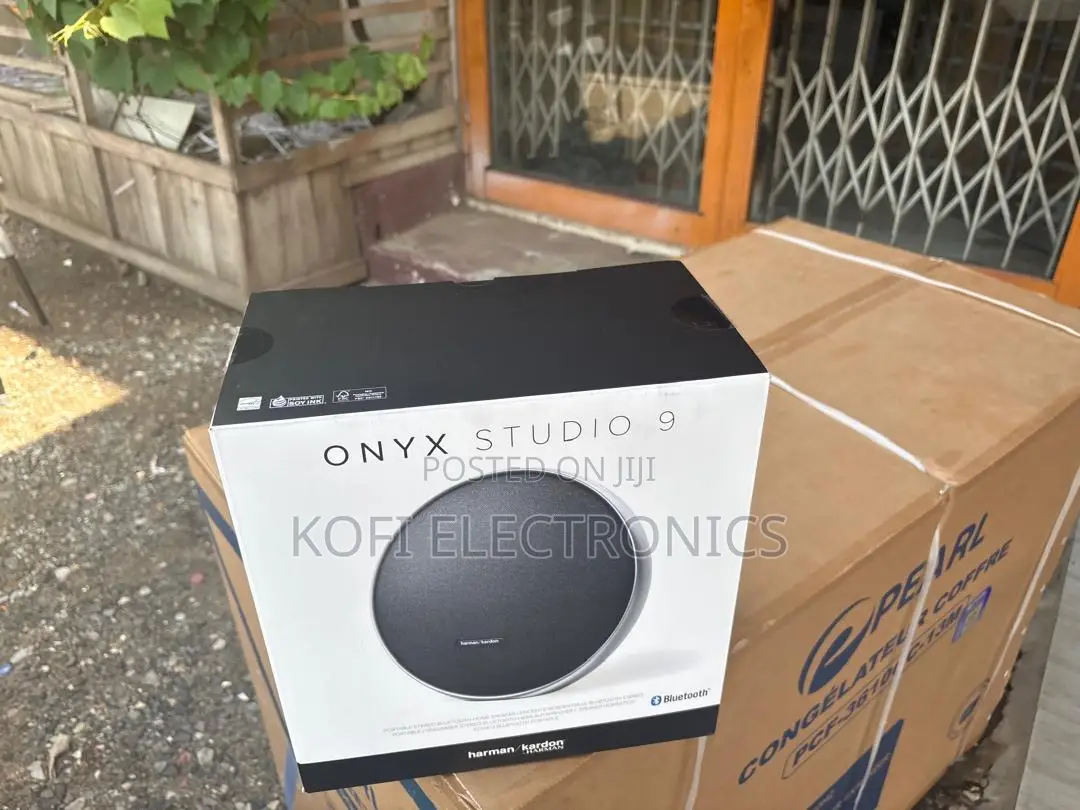 Onyx Studio 9 Bluetooth Speaker Deep Bass Clarity