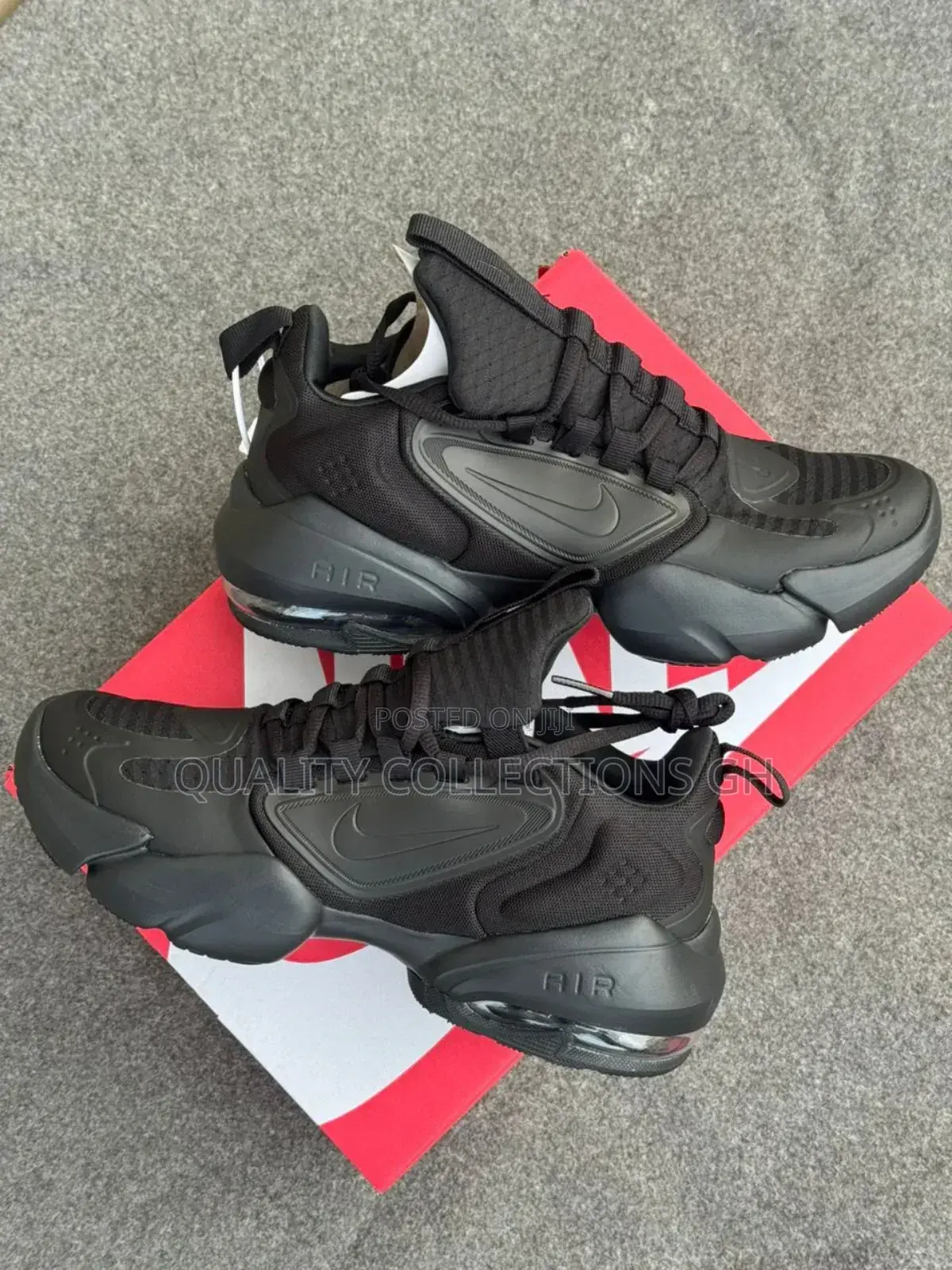 Nike All Black Sneaker