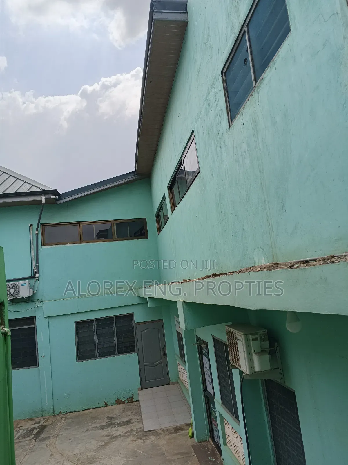 Large Hall Space for Rent at Oyarifa