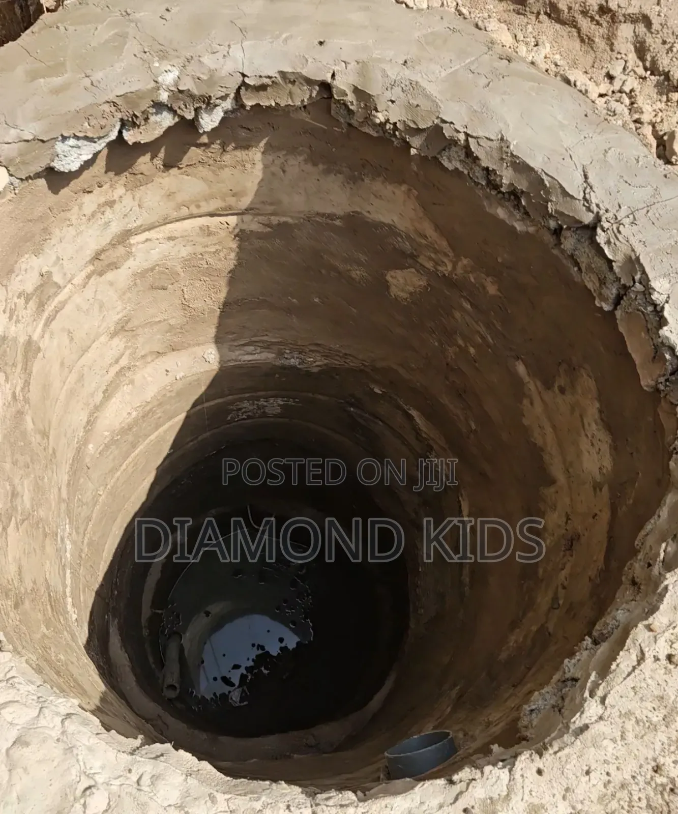 Digging Man Hole, Water Well, Soakaway, Round Hole Digging for Toilet