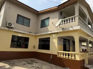 3bdrm Apartment in Hfc Estate Area, Spintex for rent