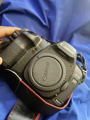 Canon Eos 5d Mark Ii Body Only, B