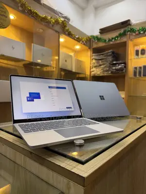 New Microsoft Surface Laptop 16GB Qualcomm Snapdragon X Plus SSD 512GB