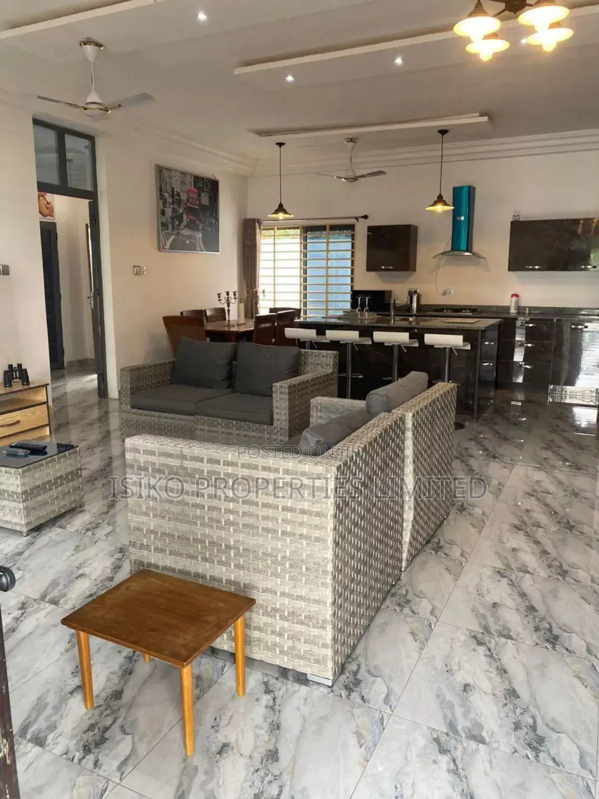 3 Bedrooms Furnished Studio Apartment in Vvilla Properties. Monthly