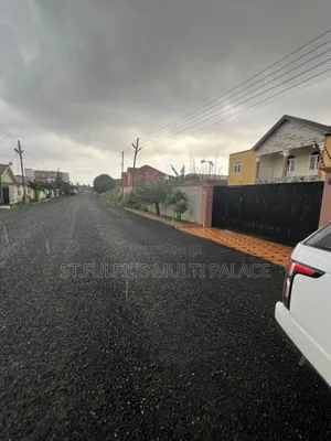 4bdrm House in Lakeside, East Legon for sale