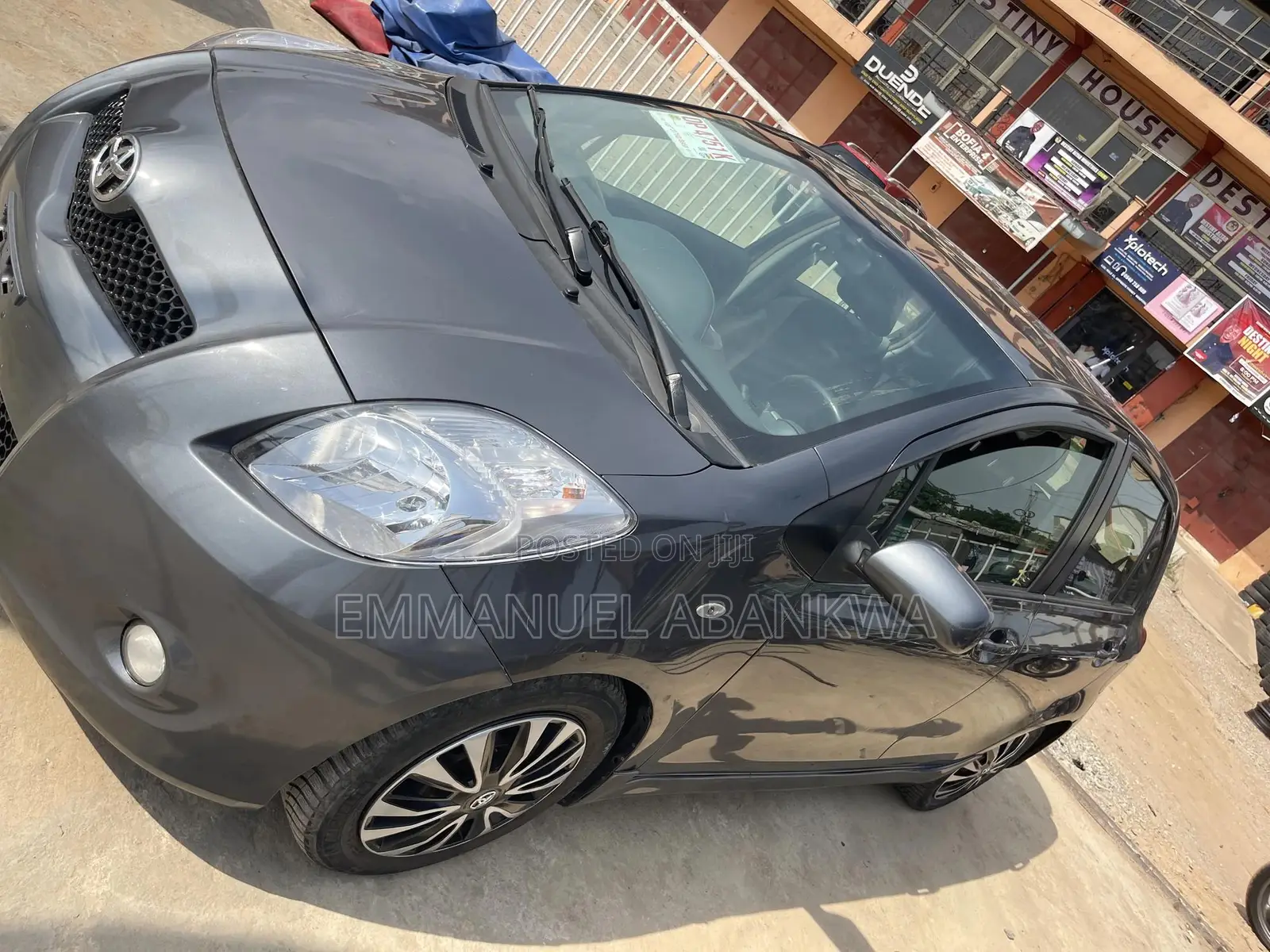 Toyota Yaris 2009 Gray