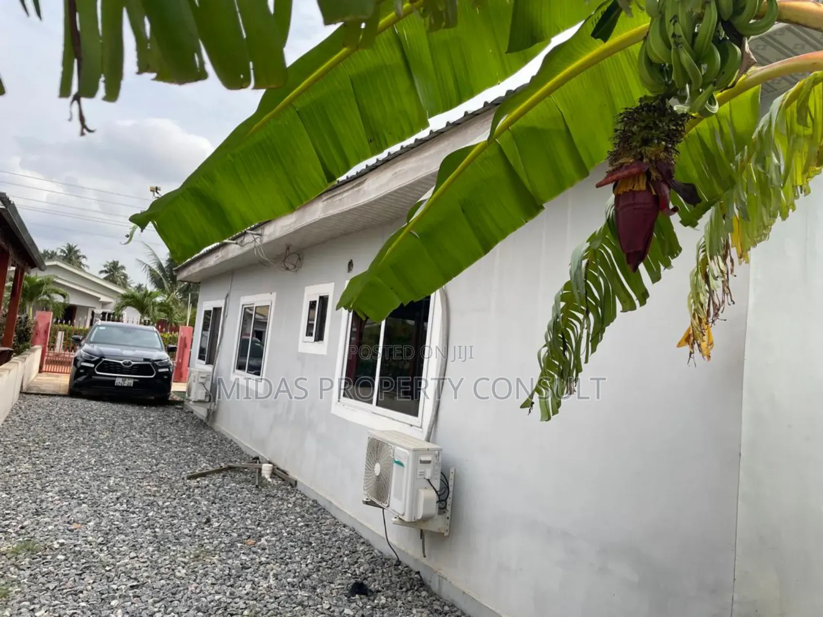 3bdrm House in Satellite, Amasaman for sale