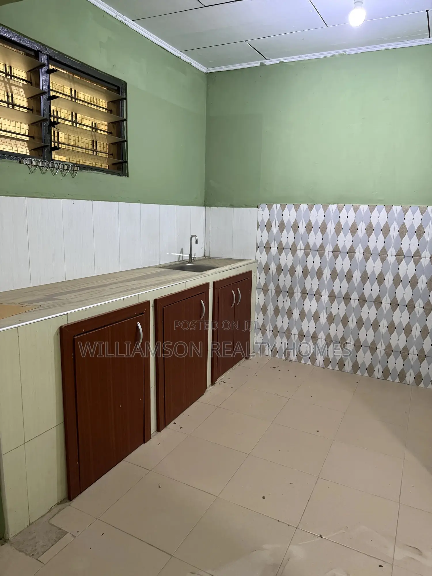 3bdrm Apartment in Devtraco Estate Road, Spintex for rent