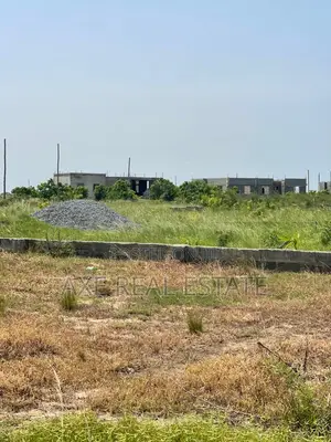 Great Deals on Titled Lands.