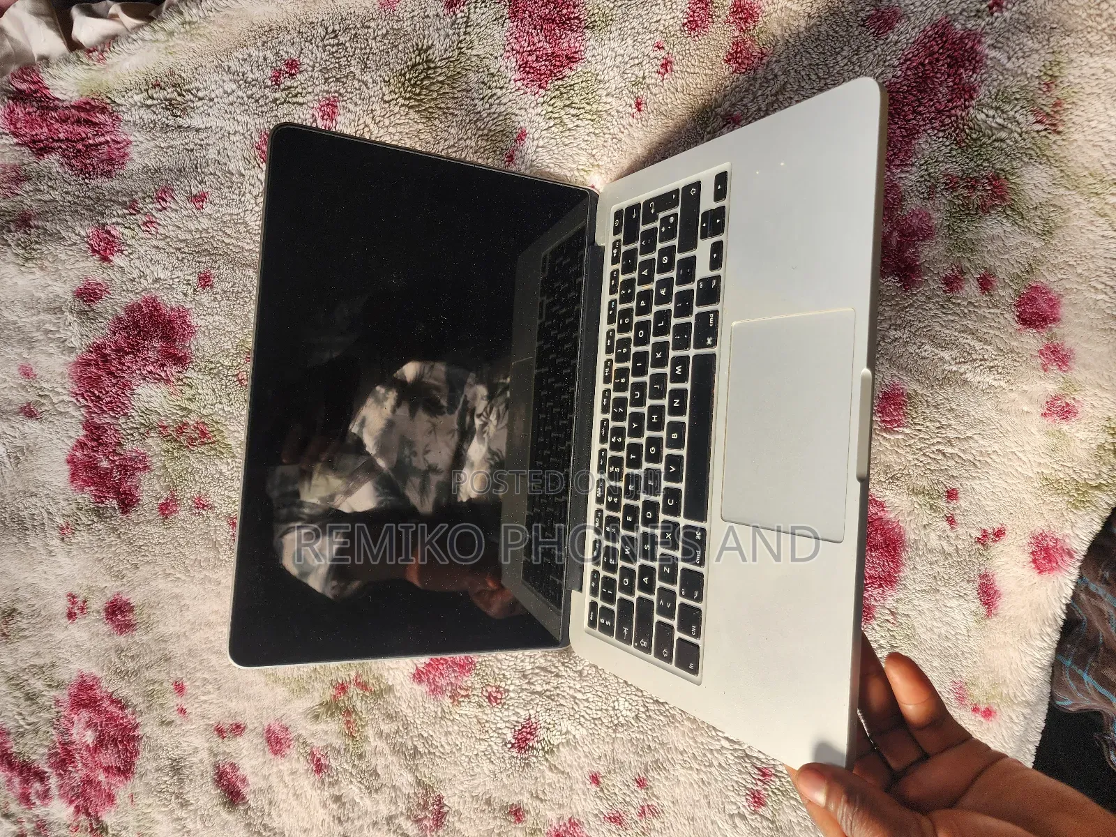 Laptop Apple MacBook Pro 2015 8GB Intel Core I5 SSD 128GB