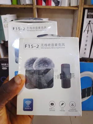 F15-2 Double Wireless Mic F15-2 Double Wireless Microphone