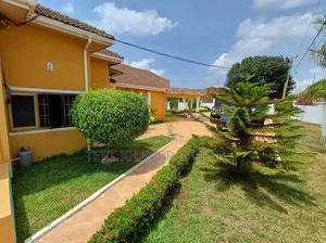 6bdrm House in East Airport, Spintex for sale