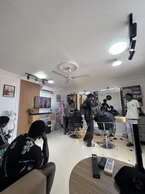 Professional Barber Wanted