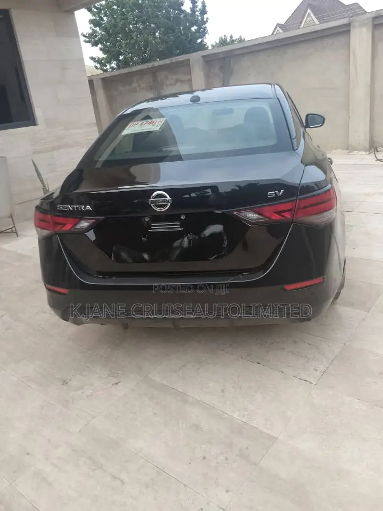 Nissan Sentra SV 2021 Black