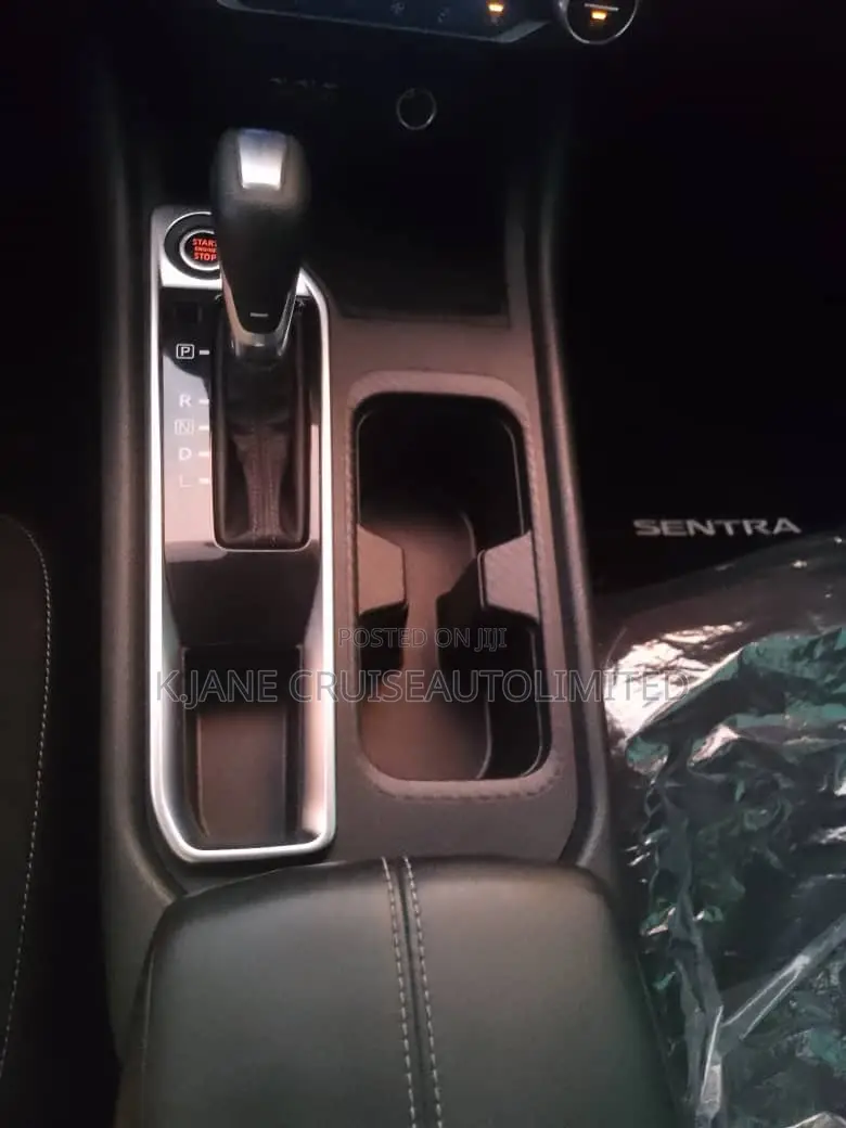 Nissan Sentra SV 2021 Black