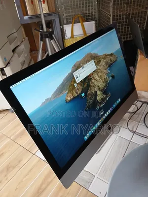Desktop Computer Apple iMac 8GB Intel Core i5 SSD 1T