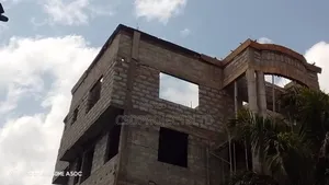 Excellent Strong Parapet Design