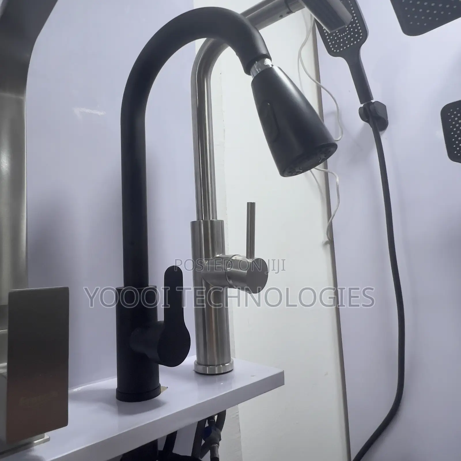 Matte Black Pullout Tap/ Faucet