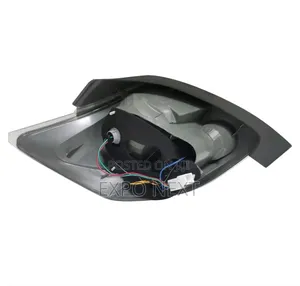 2005-2008 Toyota Matrix Halogen Tail Light Lamp Brake Left+Right